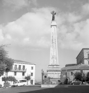 TEGGIANO-Piazza